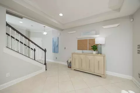 Entry Way - 62 Paradas Pl, Saint Augustine, FL 32092 photo 2 of 4