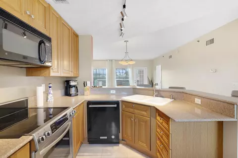 Kitchen - 12 Flagler Blvd UNIT A204, Saint Augustine, FL 32080 photo 3 of 3
