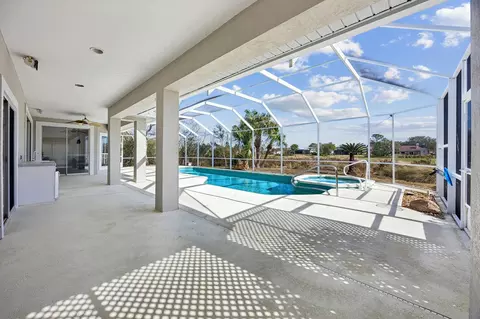 Exterior - 329 Marsh Point Cir, Saint Augustine, FL 32080 photo 10 of 17