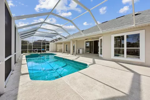 Exterior - 329 Marsh Point Cir, Saint Augustine, FL 32080 photo 8 of 17