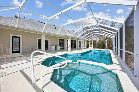 Exterior - 329 Marsh Point Cir, Saint Augustine, FL 32080 photo 9 of 17