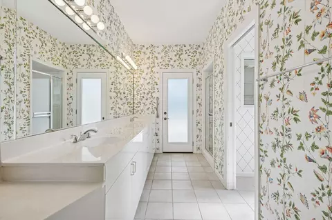 Bath - 329 Marsh Point Cir, Saint Augustine, FL 32080 photo 1 of 5
