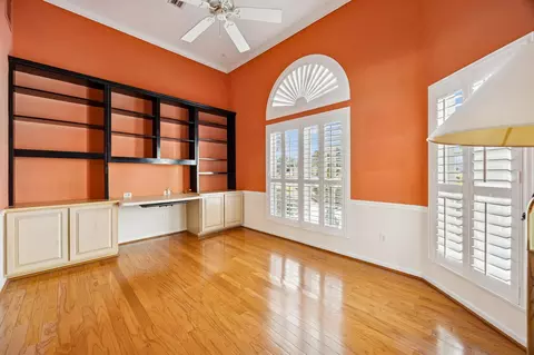 Living - 329 Marsh Point Cir, Saint Augustine, FL 32080 photo 1 of 8