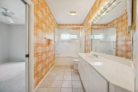 Bath - 329 Marsh Point Cir, Saint Augustine, FL 32080 photo 4 of 5