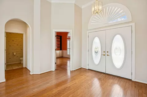 Entry Way - 329 Marsh Point Cir, Saint Augustine, FL 32080 photo 2 of 4
