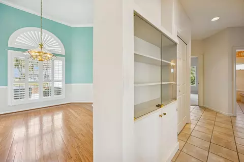 Entry Way - 329 Marsh Point Cir, Saint Augustine, FL 32080 photo 4 of 4