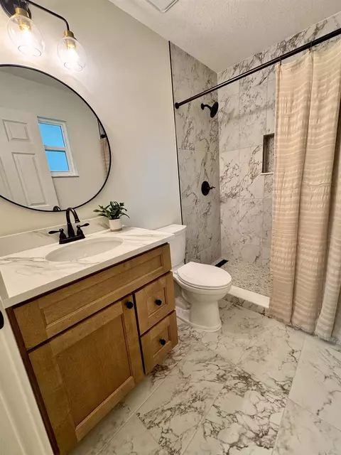 Bath - 226 Jasmine Rd, Saint Augustine, FL 32086 photo 3 of 3