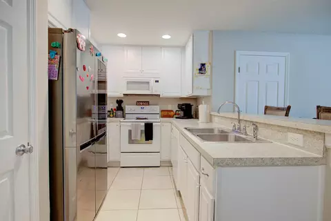 28 Islander Ct, Saint Augustine, FL 32080 photo 3