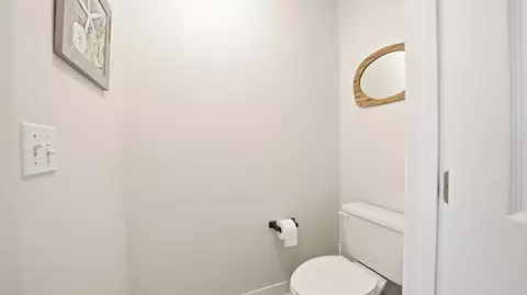 Bath - 705 Augusta Cir, Saint Augustine, FL 32086 photo 4 of 5