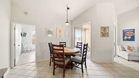 Dining - 705 Augusta Cir, Saint Augustine, FL 32086 photo 2 of 4