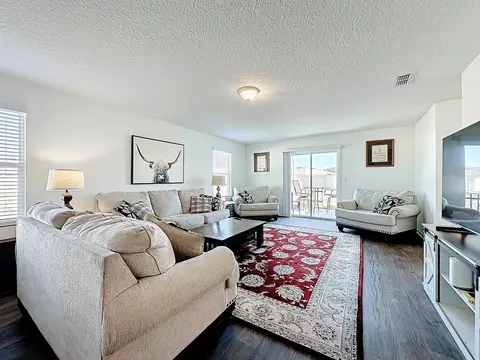 Living - 16 Encanto Way, Saint Augustine, FL 32084 photo 1 of 3