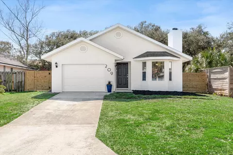 209 C St, Saint Augustine Beach, FL 32080