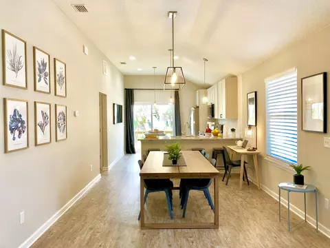 Dining - 3877 Laurel St, Saint Augustine, FL 32084 photo 1 of 3