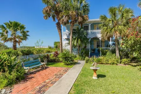 Exterior - 232 Riberia St, Saint Augustine, FL 32084 photo 7 of 23
