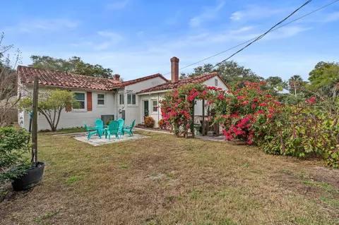 Exterior - 25 May St, Saint Augustine, FL 32084 photo 3 of 6
