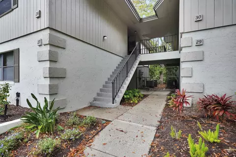 30 Catalonia Ct, Saint Augustine, FL 32086