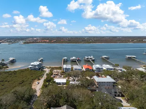 184 Surfside Ave, Saint Augustine, FL 32084