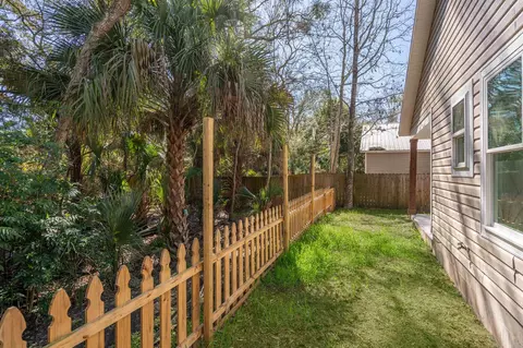 Exterior - 236 Nesmith Ave, Saint Augustine, FL 32084 photo 2 of 10
