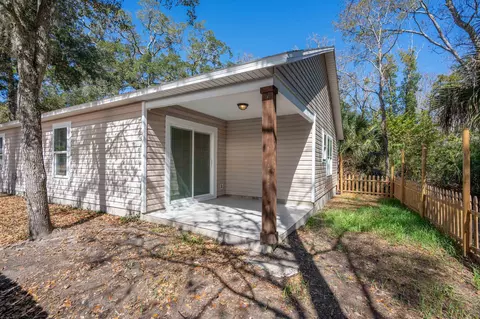 Exterior - 236 Nesmith Ave, Saint Augustine, FL 32084 photo 9 of 10