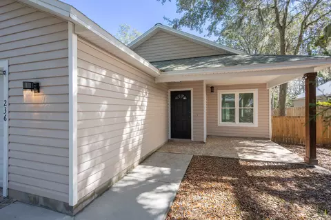 Exterior - 236 Nesmith Ave, Saint Augustine, FL 32084 photo 1 of 10