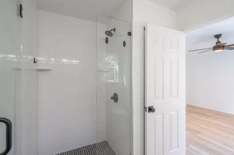 Bath - 236 Nesmith Ave, Saint Augustine, FL 32084 photo 4 of 4