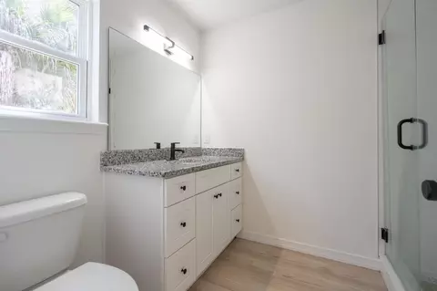 Bath - 236 Nesmith Ave, Saint Augustine, FL 32084 photo 2 of 4