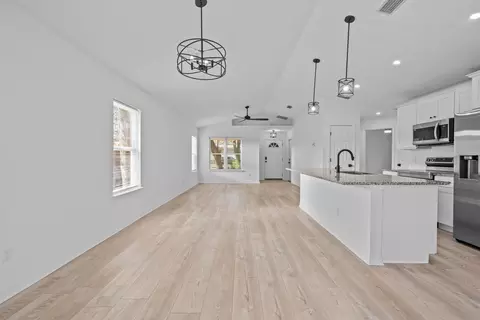 Living - 236 Nesmith Ave, Saint Augustine, FL 32084 photo 4 of 4
