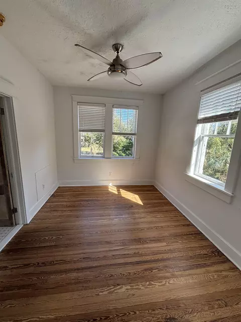 Bedroom - 50 E San Carlos Ave, Saint Augustine, FL 32084 photo 2 of 2
