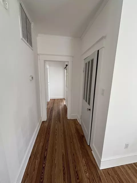 Entry Way - 50 E San Carlos Ave, Saint Augustine, FL 32084 photo 2 of 2
