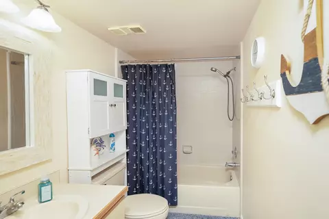 Bath - 4250 S A1a K-16 #K16, Saint Augustine Beach, FL 32080 photo 3 of 4