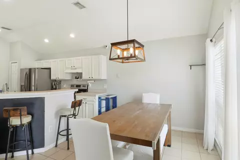 Dining - 204 Gallicia Ave, Saint Augustine, FL 32086 photo 1 of 1