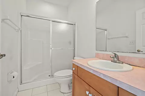 Bath - 508 Sugar Pine Ct, Saint Augustine, FL 32080 photo 1 of 3