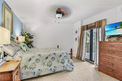 Bedroom - 2 Dondanville Rd #212, Saint Augustine, FL 32080 photo 5 of 6