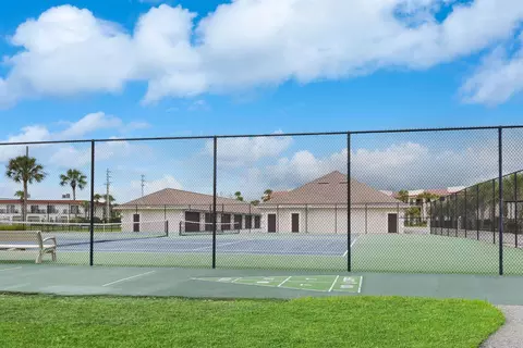 Other - 2 Dondanville Rd #212, Saint Augustine, FL 32080 photo 5 of 8