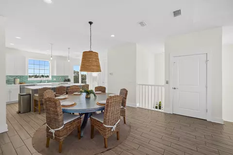 Dining - 13 Comares Ave, Saint Augustine, FL 32080 photo 2 of 4