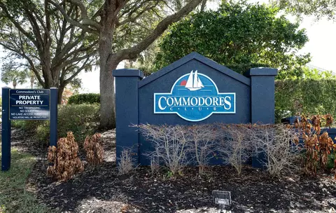 701 Captains Dr, Saint Augustine, FL 32080