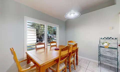 Dining - 701 Captains Dr, Saint Augustine, FL 32080 photo 2 of 2