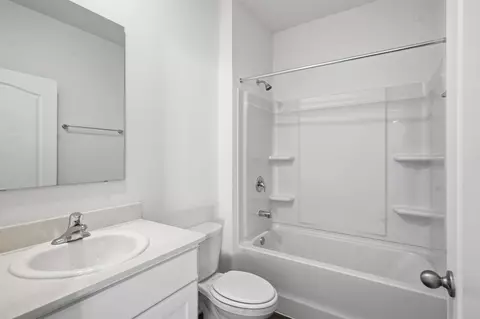 Bath - 190 Ardila Cir, Saint Augustine, FL 32084 photo 1 of 3