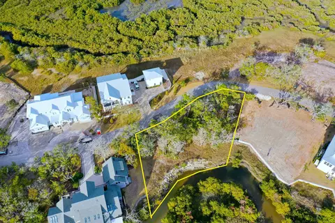220 Pelican Reef Dr, Saint Augustine, FL 32080