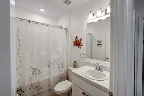 Bath - 103 Ocean Jasper Dr, Saint Augustine, FL 32086 photo 1 of 3