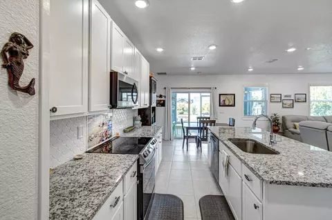 Kitchen - 103 Ocean Jasper Dr, Saint Augustine, FL 32086 photo 1 of 3