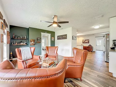 Living - 18 Solano Ave, Saint Augustine, FL 32080 photo 3 of 6