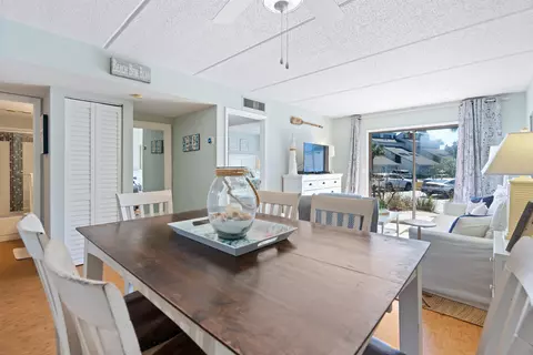 Dining - 880 A1a Beach Blvd UNIT ST, Saint Augustine, FL 32080 photo 2 of 3