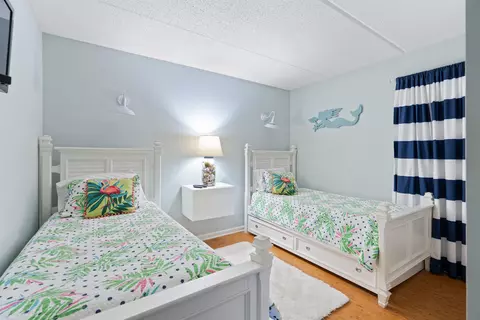 Bedroom - 880 A1a Beach Blvd UNIT ST, Saint Augustine, FL 32080 photo 4 of 5