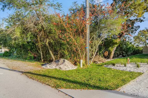 261 Dondanville Rd, Saint Augustine, FL 32080 photo 3