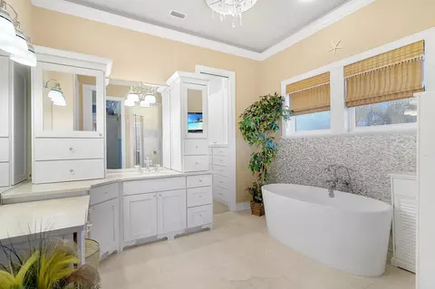 Bath - 28 Seascape Cir, Saint Augustine, FL 32080 photo 2 of 8