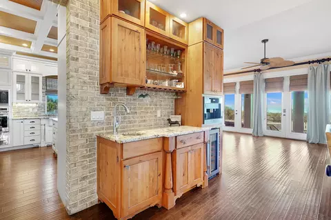 Kitchen - 28 Seascape Cir, Saint Augustine, FL 32080 photo 4 of 8