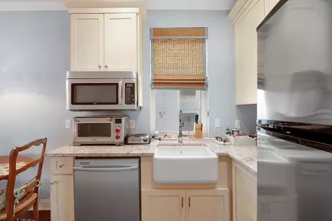 Kitchen - 28 Seascape Cir, Saint Augustine, FL 32080 photo 1 of 8
