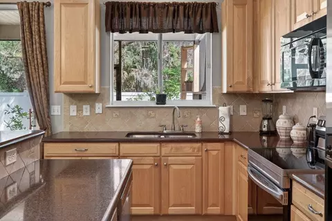 Kitchen - 112 Gargonza Ct, Saint Augustine, FL 32084 photo 4 of 7