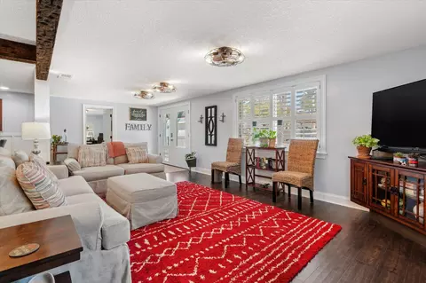 Living - 256 S Matanzas Blvd, Saint Augustine, FL 32080 photo 2 of 4